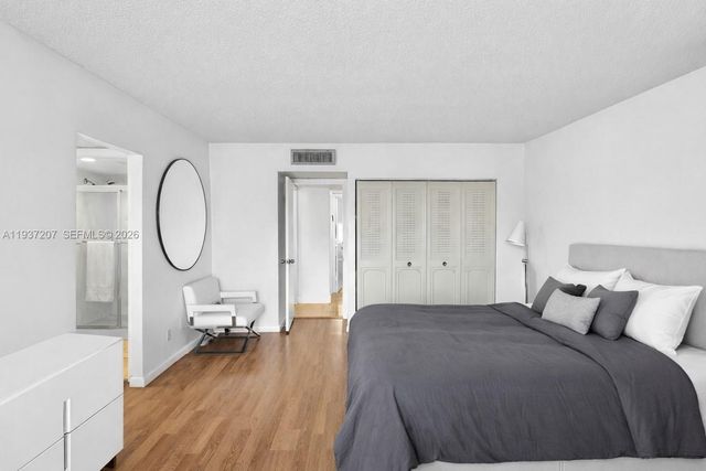 20401 NE 30th Ave 310-8, Aventura, FL 33180