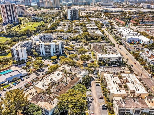 20401 NE 30th Ave 310-8, Aventura, FL 33180