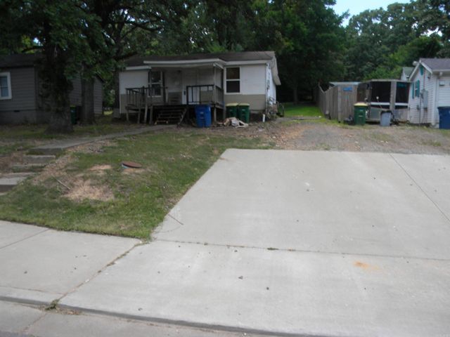 1109 w 49th Street, North Little Rock, AR 72118