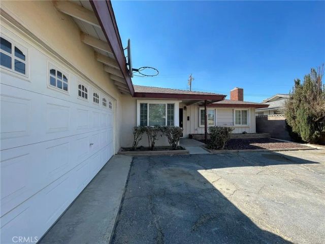 45035 18th St W, Lancaster, CA 93534