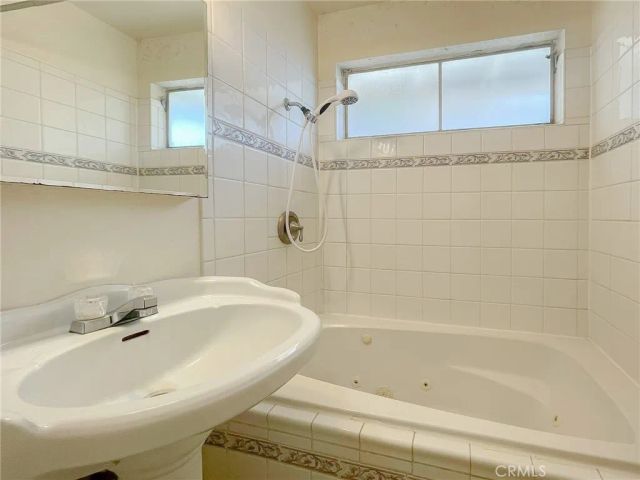 45035 18th St W, Lancaster, CA 93534