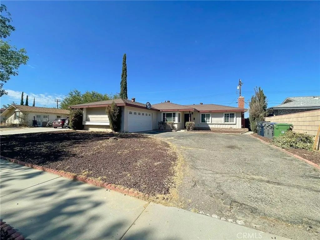 45035 18th St W, Lancaster, CA 93534