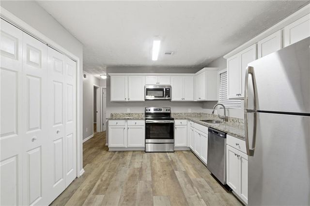 1491 Peachcrest Court, Decatur, GA 30032