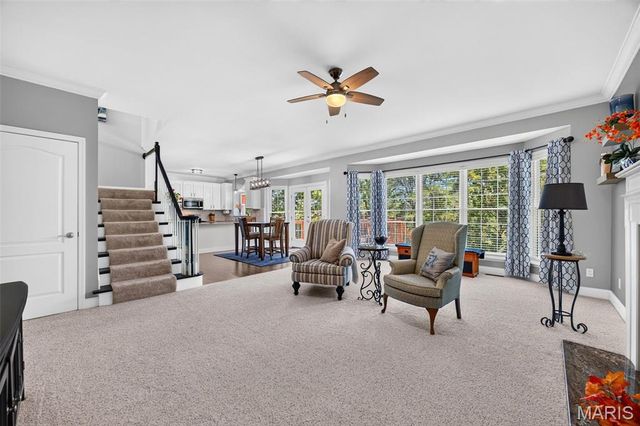320 Huntleigh Manor Drive, St Charles, MO 63303