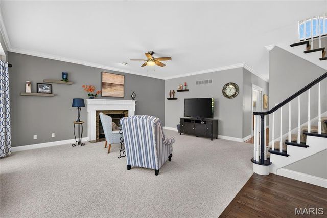 320 Huntleigh Manor Drive, St Charles, MO 63303