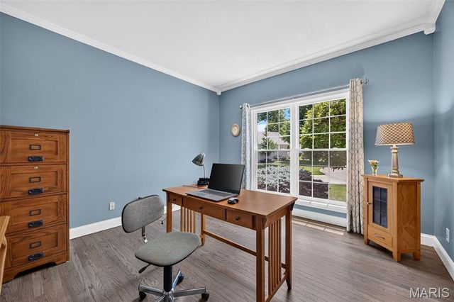 320 Huntleigh Manor Drive, St Charles, MO 63303