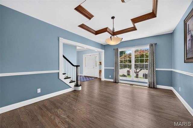 320 Huntleigh Manor Drive, St Charles, MO 63303