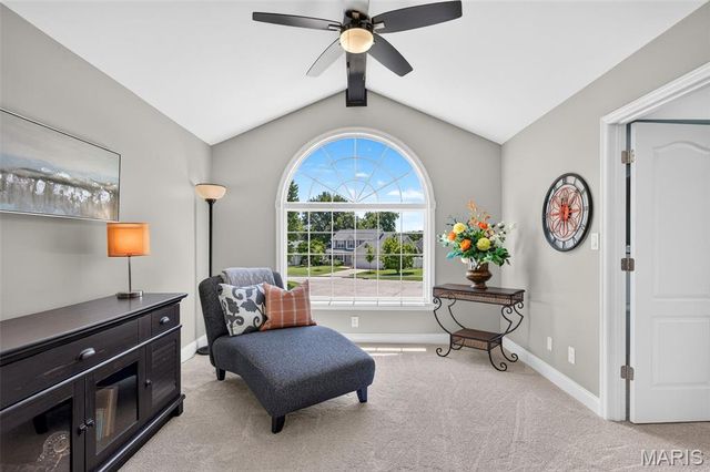 320 Huntleigh Manor Drive, St Charles, MO 63303