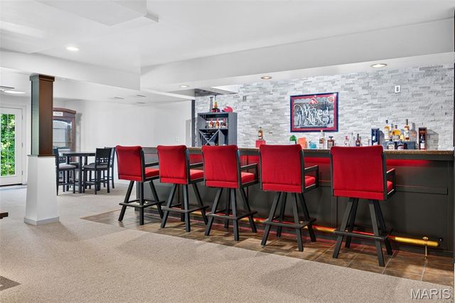 320 Huntleigh Manor Drive, St Charles, MO 63303