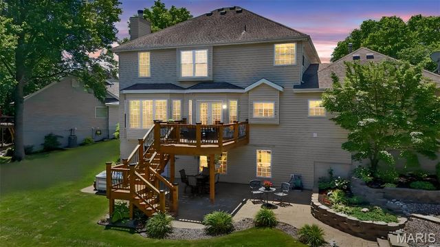 320 Huntleigh Manor Drive, St Charles, MO 63303