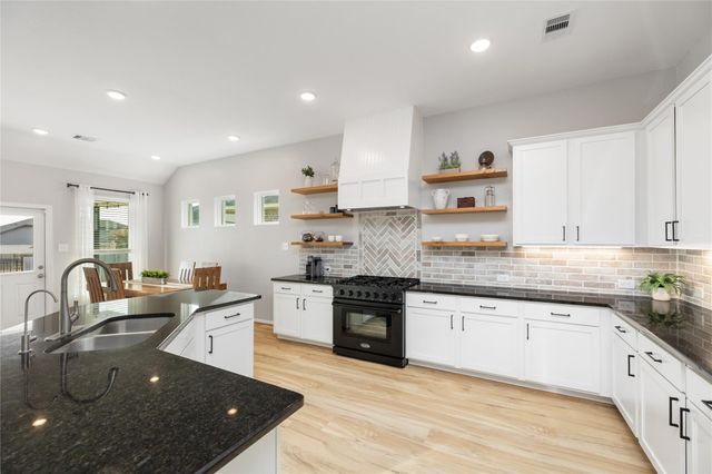 1259 Tilia Creek Lane, Montgomery, TX 77316