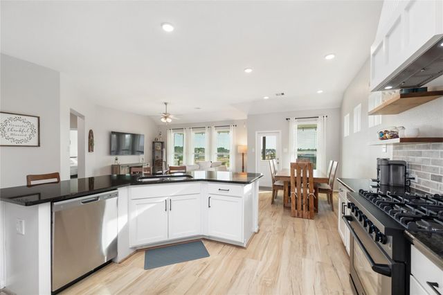 1259 Tilia Creek Lane, Montgomery, TX 77316