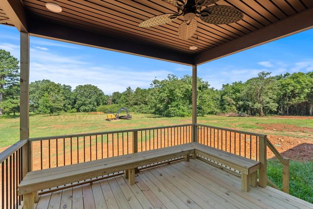 21 Mountain Grove Road, Greenbrier, AR 72058