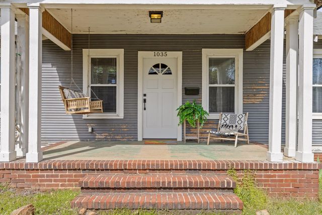 1035 E 5th Street, Chattanooga, TN 37403