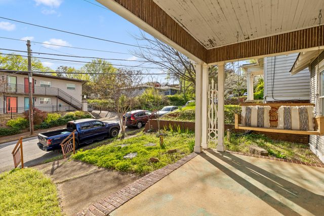 1035 E 5th Street, Chattanooga, TN 37403