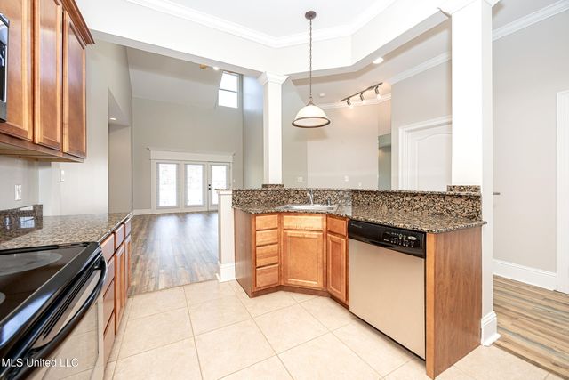 212 Capri Place, 212, Ocean Springs, MS 39564