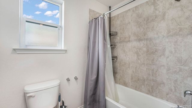 3310 Angus Crossing, San Antonio, TX 78245