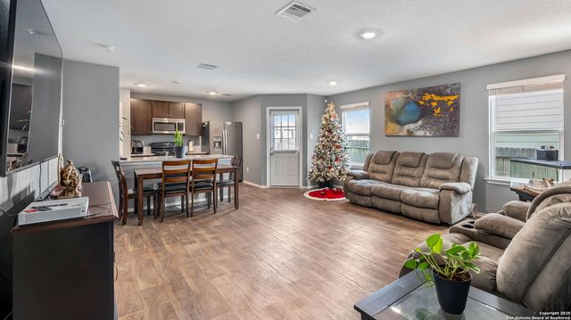 3310 Angus Crossing, San Antonio, TX 78245