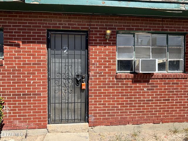 3906 Harrison Avenue 2, El Paso, TX 79930
