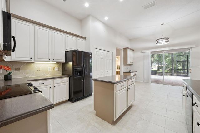 597 SAND WEDGE LOOP, Apopka, FL 32712