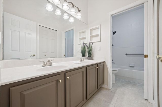 597 SAND WEDGE LOOP, Apopka, FL 32712