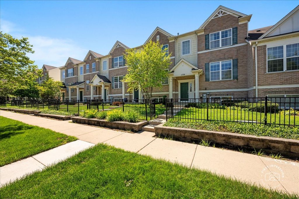 1739 Maple Avenue 0, Hanover Park, IL 60133