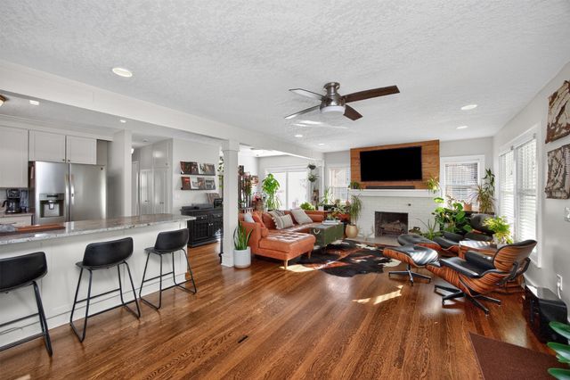 2829 49th Street, Des Moines, IA 50310