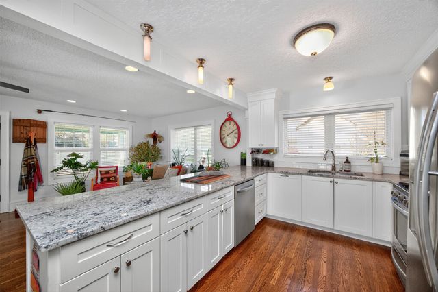 2829 49th Street, Des Moines, IA 50310