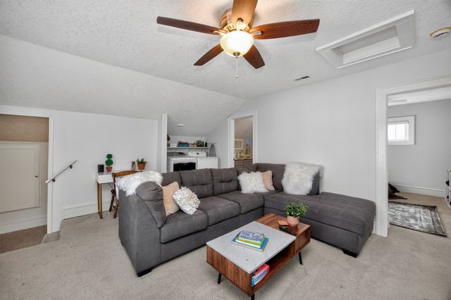 2829 49th Street, Des Moines, IA 50310