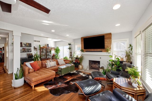 2829 49th Street, Des Moines, IA 50310