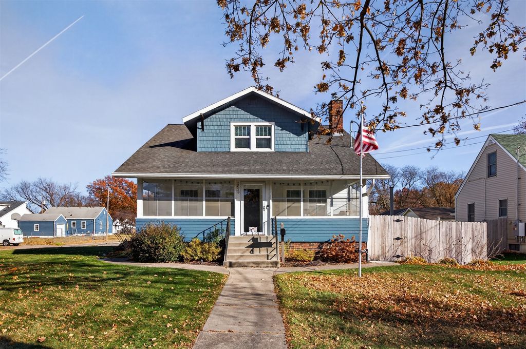 2829 49th Street, Des Moines, IA 50310