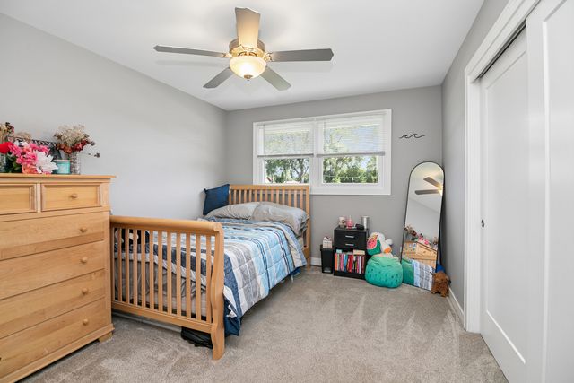 7416 S Octavia Avenue, Bridgeview, IL 60455