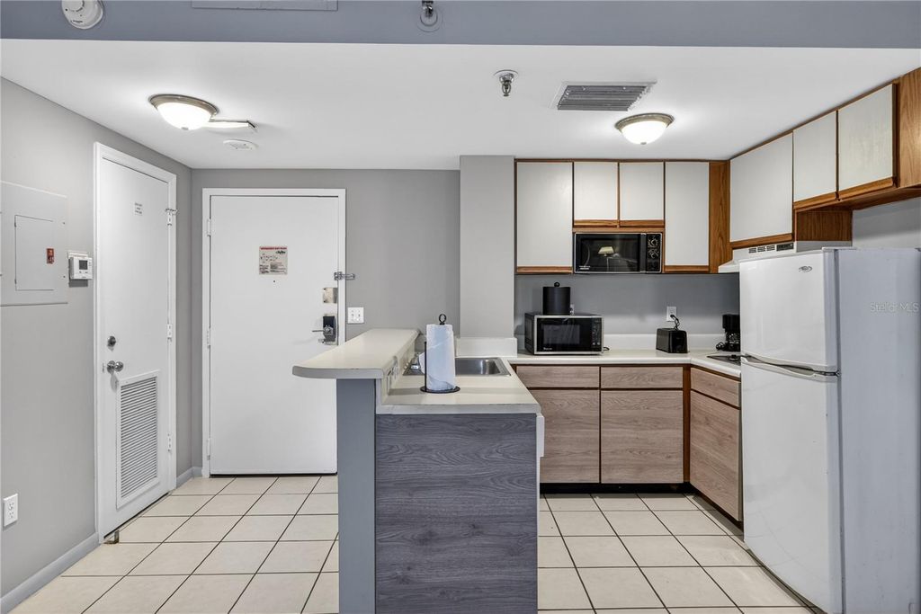 Image 14 of property listing at 6165 CARRIER DR 3803, Orlando, FL 32819