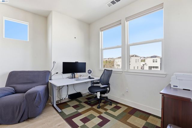 4038 Knightstown St, Dublin, CA 94568