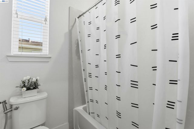 4038 Knightstown St, Dublin, CA 94568