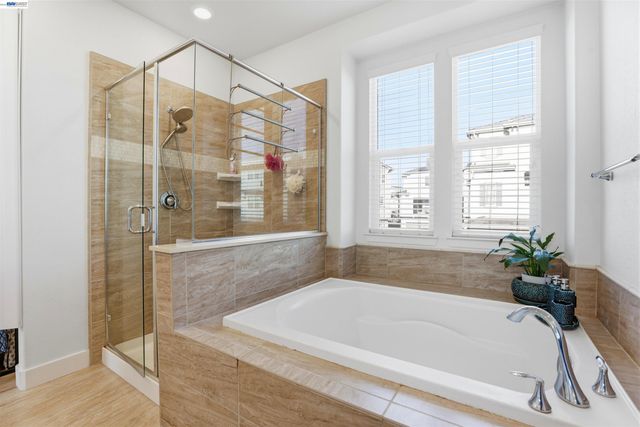 4038 Knightstown St, Dublin, CA 94568