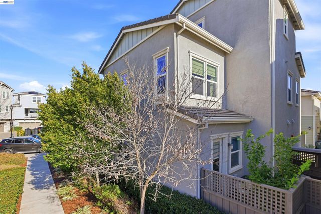 4038 Knightstown St, Dublin, CA 94568