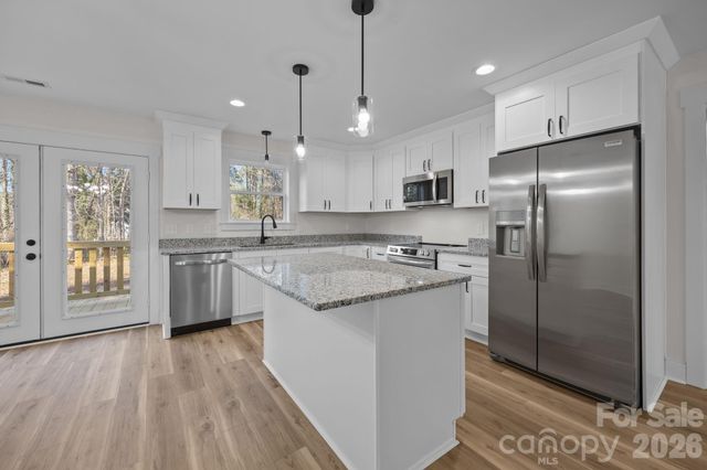 2220 Mooresville Road, Salisbury, NC 28147