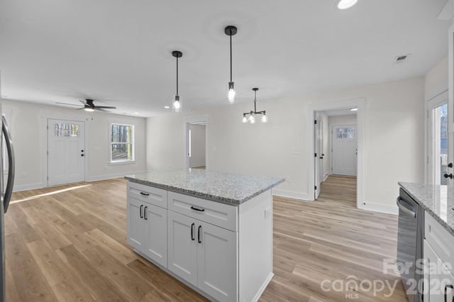 2220 Mooresville Road, Salisbury, NC 28147