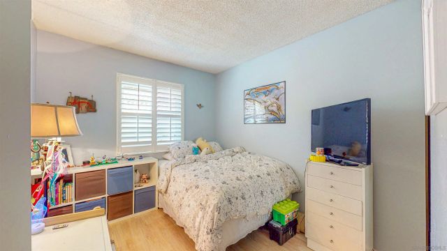 4614 Villas Dr, Bonita, CA 91902