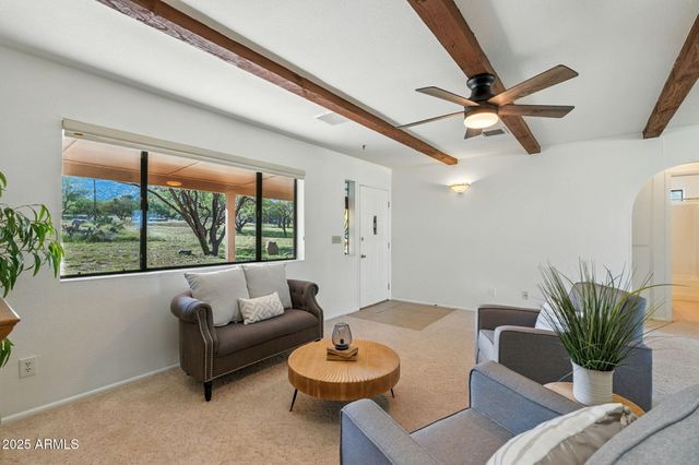 8015 S High Road, Hereford, AZ 85615