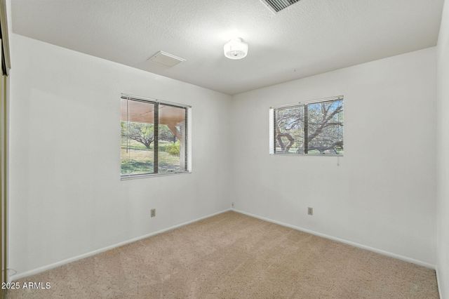 8015 S High Road, Hereford, AZ 85615