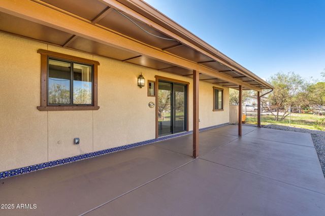 8015 S High Road, Hereford, AZ 85615