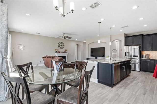 11002 SUNDRIFT DRIVE, Tampa, FL 33647