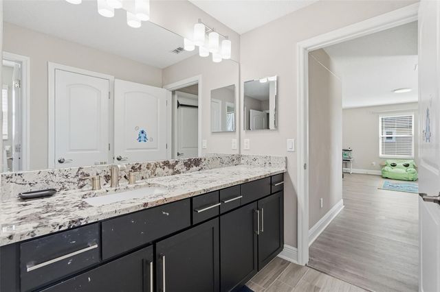 11002 SUNDRIFT DRIVE, Tampa, FL 33647