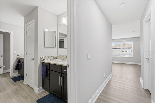 11002 SUNDRIFT DRIVE, Tampa, FL 33647