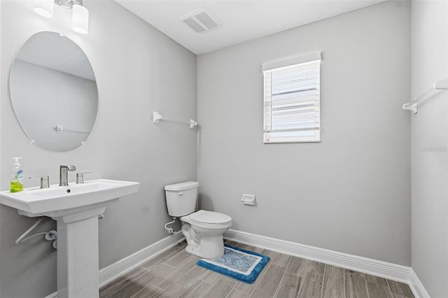 11002 SUNDRIFT DRIVE, Tampa, FL 33647