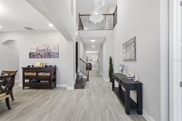 11002 SUNDRIFT DRIVE, Tampa, FL 33647