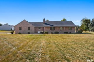 26101 SCHUCK Road, Washington, IL 61571