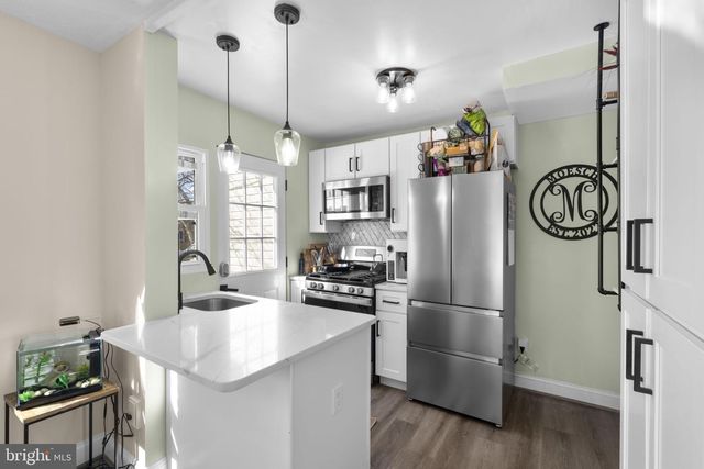 6106 N KINGS HWY, Alexandria, VA 22303